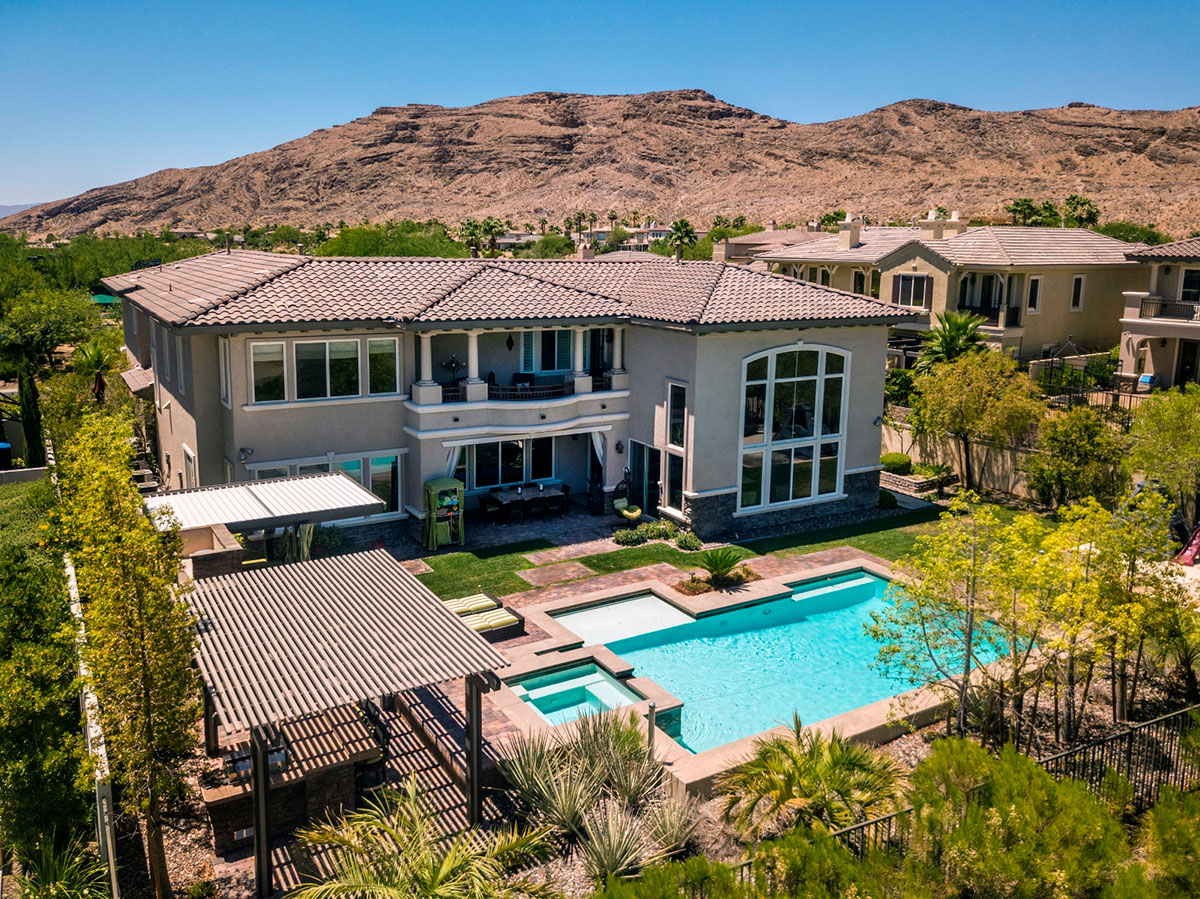 Red Rock Country Club Luxury Homes