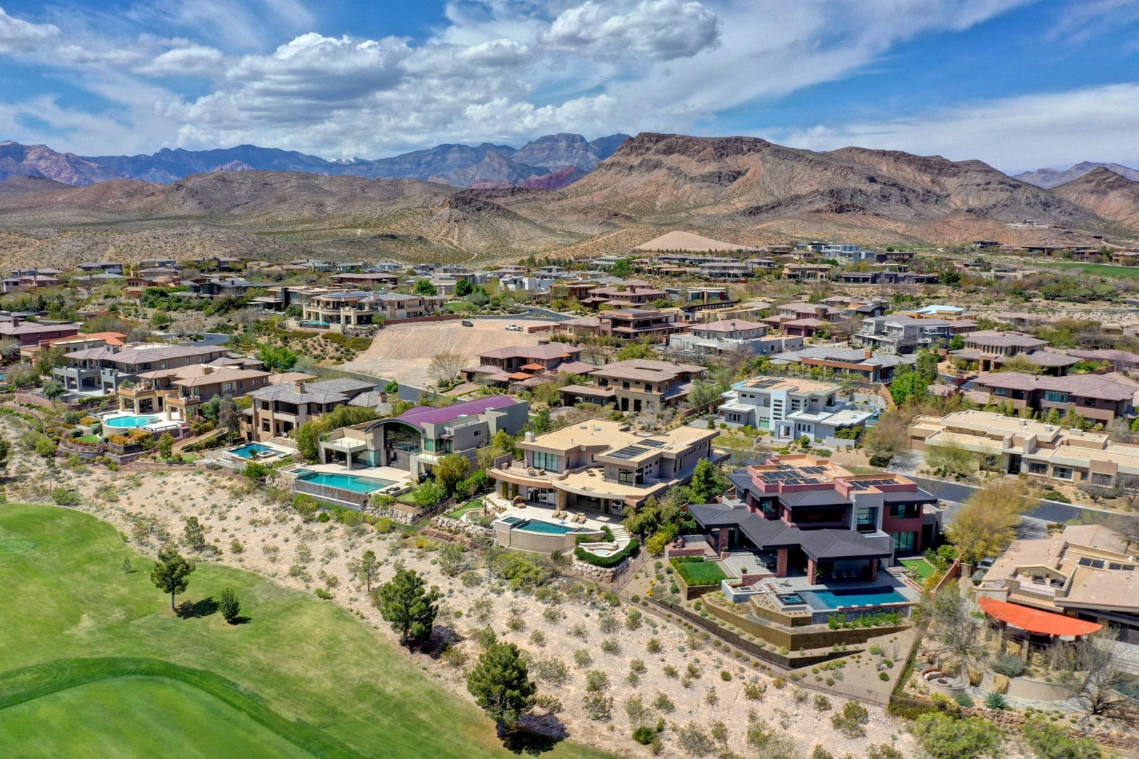 THE RIDGES, Desert beauty meets modern luxury