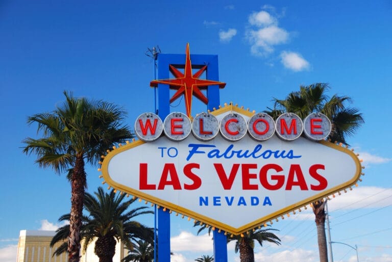 Exploring the Appeal of Las Vegas Penthouse Living