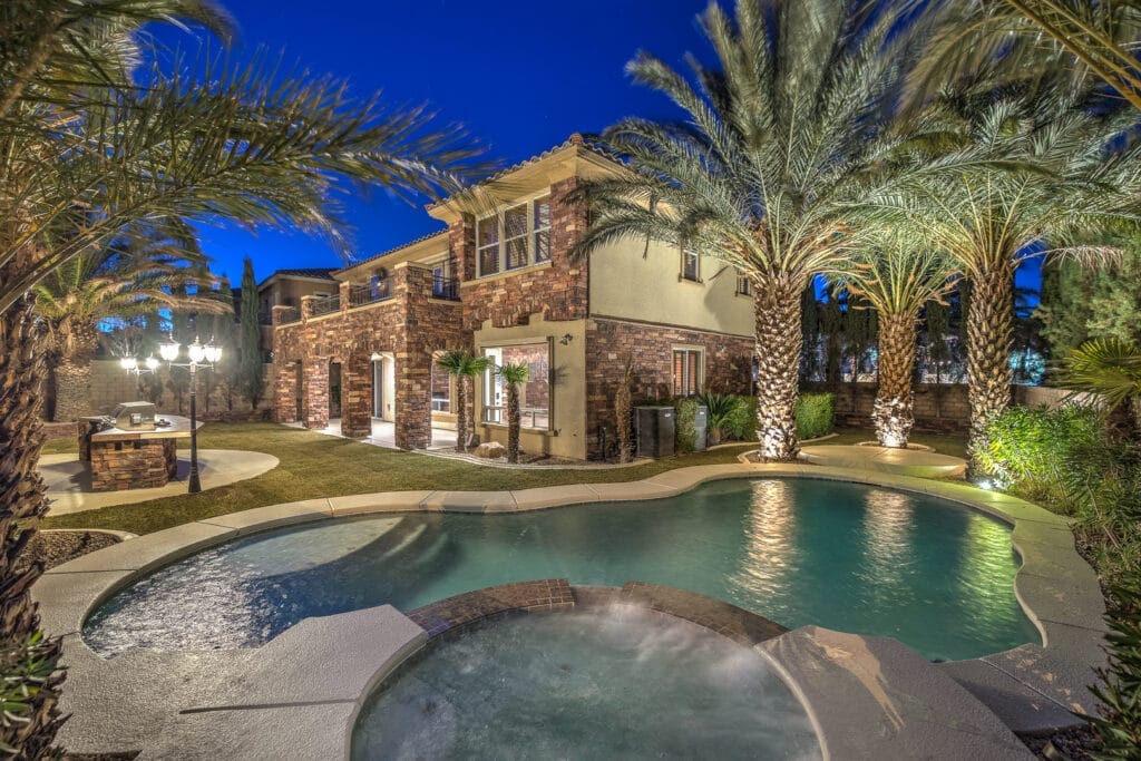 Las Lomas at The Paseos - Luxury Homes of Las Vegas: Exclusive High-End ...